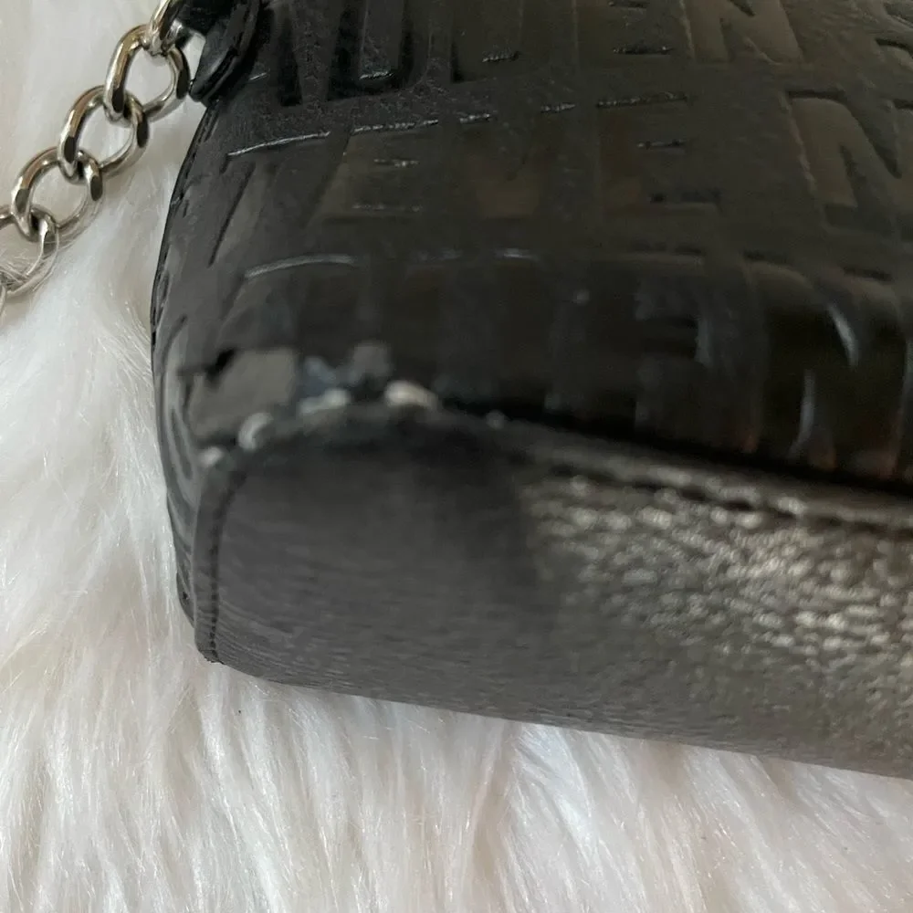 Steve Madden black logo dome crossbody bag with gold tone chain accent